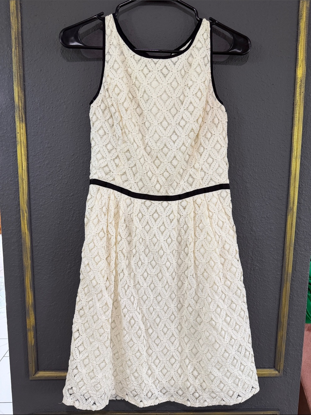 Lauren Ralph Lauren Cream Lace Midi Dress with Black Trim